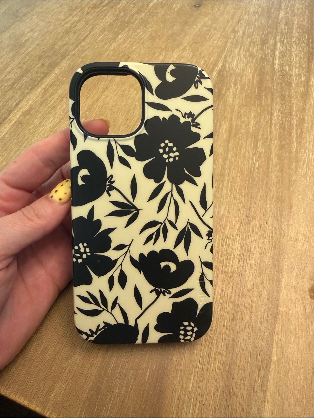 Floral Black on Cream Phone Case - Casely IPhone 15